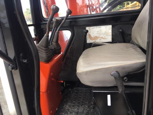 รถขุดเก่านอก HITACHI EX30URราคา 380,000฿โทร 085-8332943