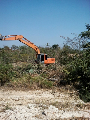 ขายด่วน แม็คโคร HITASHI ZX200-1 รถสภาพพร้อมใช้งาน ไฟฟ้าสมบูรณ์ เอวแน่น โซ่ช่วงล่างสวย แอร์เย็น รถทำงานอยู่ครับ เอกสารเล่มทะเบียน