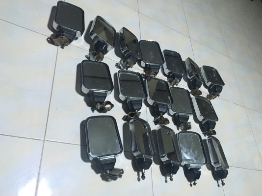 ต้องการขายกระจก NASA จำนวน 17 บาน ขายเหมา บานละ 150 บาท กระจกสวย พร้อมใช้