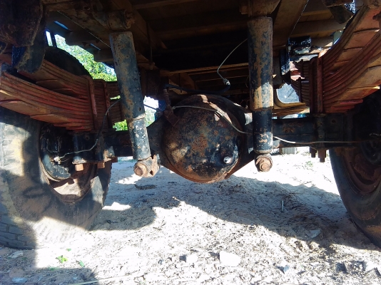 อีแต๋น6ล้อช่วงล่าง130แรงแชลซีหน้า5เครื่องอีซุซุ28แรง2สูบคอกเหล็กเปิด3ด้านลดสุดๆงดต่อรอง73,000บาท