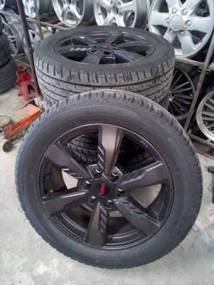 TRD ป้ายแดง ใหม่ๆ  ยาง 265/50R20 DUNLOP GRANDTREK PT3 ปี16 ใหม่ๆ รถป้ายแดง  ชุด 4 เส้น tel. 081-427-3941