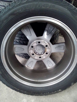TRD ป้ายแดง ใหม่ๆ  ยาง 265/50R20 DUNLOP GRANDTREK PT3 ปี16 ใหม่ๆ รถป้ายแดง  ชุด 4 เส้น tel. 081-427-3941
