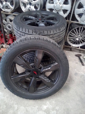 TRD ป้ายแดง ใหม่ๆ  ยาง 265/50R20 DUNLOP GRANDTREK PT3 ปี16 ใหม่ๆ รถป้ายแดง  ชุด 4 เส้น tel. 081-427-3941