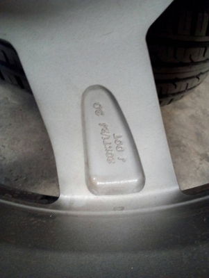 TRD ป้ายแดง ใหม่ๆ  ยาง 265/50R20 DUNLOP GRANDTREK PT3 ปี16 ใหม่ๆ รถป้ายแดง  ชุด 4 เส้น tel. 081-427-3941