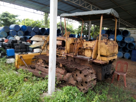 ขายรถแทรคเตอร์ KOMATSU D30P-15 ใส่ตีนตะขาบ ราคา 120000 ขายรถแทรคเตอร์ KOMATSU D30P-15 ใส่ตีนตะขาบ ราคา 120000