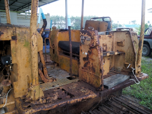 ขายรถแทรคเตอร์ KOMATSU D30P-15 ใส่ตีนตะขาบ ราคา 120000 ขายรถแทรคเตอร์ KOMATSU D30P-15 ใส่ตีนตะขาบ ราคา 120000