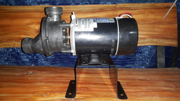 ปั๊มน้ำอ่างจากุซซี่ itt marlow สภาพใหม่ ยังไม่เคยใช้งาน ของ usa