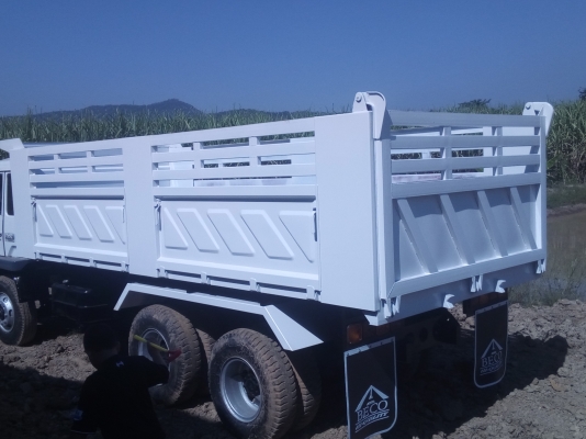 ขายด่วน10 ล้อ HINO 260 (2 เพลา) ขายด่วน10 ล้อ HINO 260 (2 เพลา)
