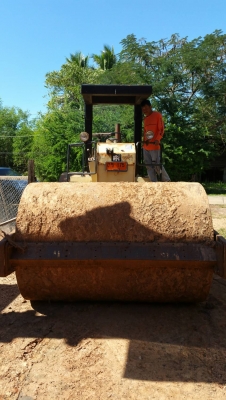 ขายรถบดIngen 10ตันเปลือกเรียบ เล่มทะเบียน สภาพพร้อมใช้ ติดคุณอ๊อฟพิจิตร086-737-9991