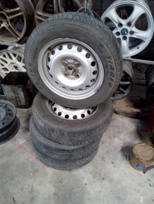 กะทะล้อพร้อมยาง ขอบ 14 ยาง 165/70R14 ชุด 4 ล้อ โทร.081-427-3941 กะทะล้อพร้อมยาง ขอบ 14 ยาง 165/70R14 ชุด 4 ล้อ โทร.081-427-3941