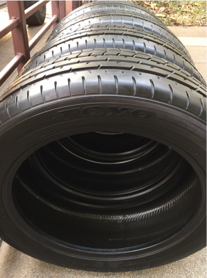 ยาง Toyo 225 55 19 ปลายปี13 ดอกเต็ม ไม่มีปะ ราคาไม่แพง ยาง Toyo 225 55 19 ปลายปี13 ดอกเต็ม ไม่มีปะ ราคาไม่แพง
