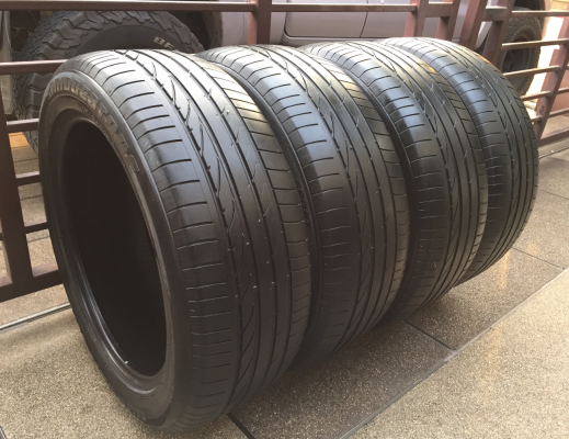 ยาง Bridgestone 255 50 20 สิ้นปี13 พร้อมใช้งาน ราคาไม่แพง