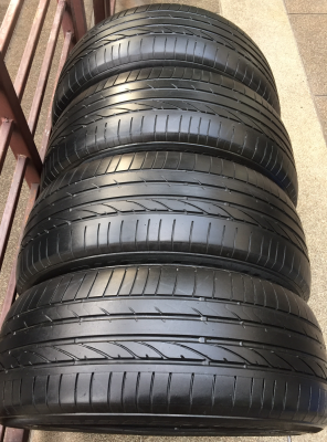 ยาง Bridgestone 255 50 20 สิ้นปี13 พร้อมใช้งาน ราคาไม่แพง