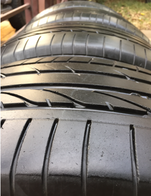 ยาง Bridgestone 255 50 20 สิ้นปี13 พร้อมใช้งาน ราคาไม่แพง