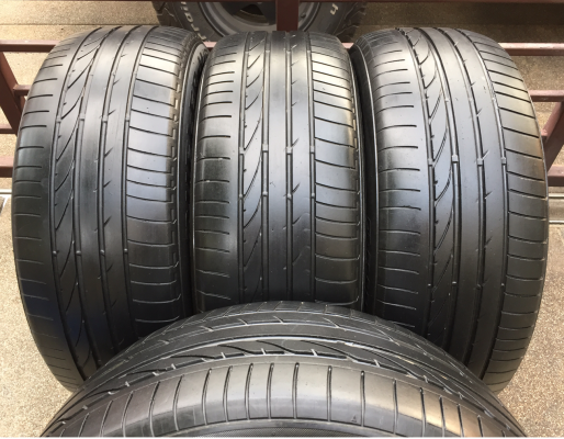 ยาง Bridgestone 255 50 20 สิ้นปี13 พร้อมใช้งาน ราคาไม่แพง