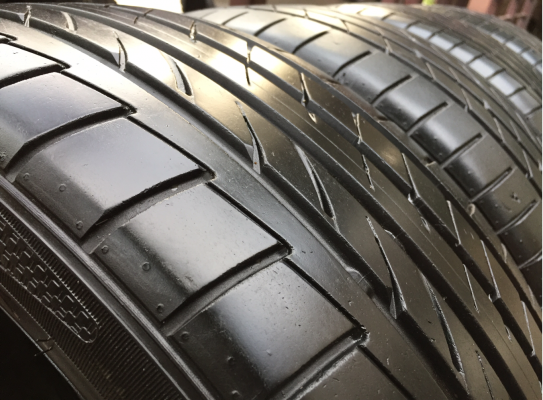 ยาง Dunlop 215 45 18 ปี14 ดอกเยอะ พร้อมใช้งาน ราคาไม่แพง ยาง Dunlop 215 45 18 ปี14 ดอกเยอะ พร้อมใช้งาน ราคาไม่แพง