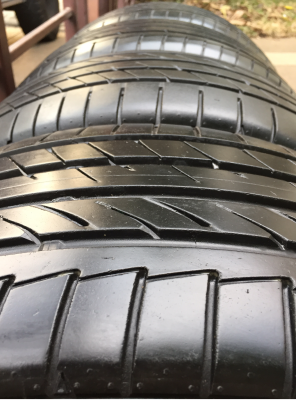 ยาง Dunlop 215 45 18 ปี14 ดอกเยอะ พร้อมใช้งาน ราคาไม่แพง ยาง Dunlop 215 45 18 ปี14 ดอกเยอะ พร้อมใช้งาน ราคาไม่แพง