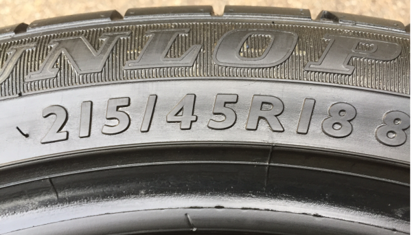ยาง Dunlop 215 45 18 ปี14 ดอกเยอะ พร้อมใช้งาน ราคาไม่แพง ยาง Dunlop 215 45 18 ปี14 ดอกเยอะ พร้อมใช้งาน ราคาไม่แพง