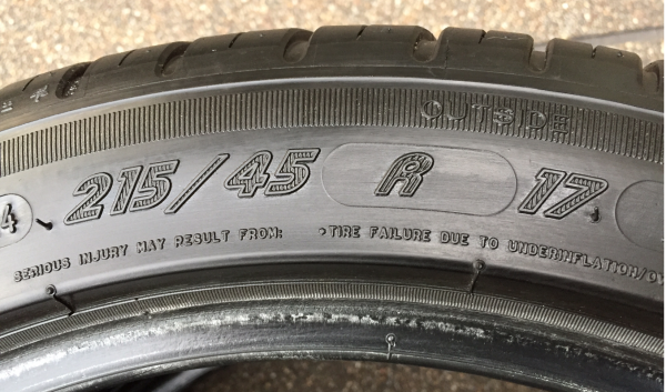 ยาง Michelin 215 45 17 ปี14 ดอกเต็ม ใช้ยาว ราคาไม่แพง