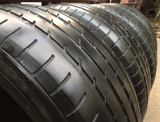 ยาง Toyo 255 55 18 กลางปี13 ดอกเยอะ พร้อมใช้งาน ราคาไม่แพง ยาง Toyo 255 55 18 กลางปี13 ดอกเยอะ พร้อมใช้งาน ราคาไม่แพง