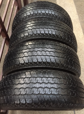 ยาง Bridgestone 265 70 16 กลางปี14 ดอกเยอะ ใช้ยาว ราคาไม่แพง