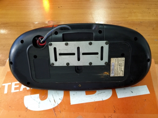 ขายลำโพงวางหลัง KENWOOD แบบ 3 ทางมีไฟด้านหลัง ขายลำโพงวางหลัง KENWOOD แบบ 3 ทางมีไฟด้านหลัง