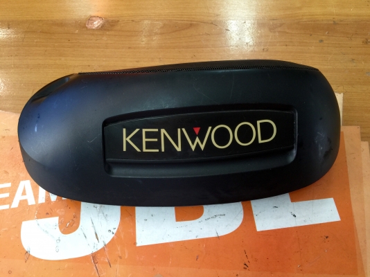 ขายลำโพงวางหลัง KENWOOD แบบ 3 ทางมีไฟด้านหลัง ขายลำโพงวางหลัง KENWOOD แบบ 3 ทางมีไฟด้านหลัง