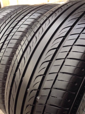 ยาง Deestone 215-50-17 ปี 15 3เส้น ปี 14 1เส้น ครบชุด 4 เส้น 4500  สภาพสวยๆไม่มีปะไม่บวมไม่กินข้าง ดอกยางเหลือเยอะเอาไปวิ่งกันใด้อีกยาวค่ะ