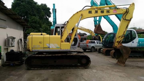 ขายค่ะ..SUMITOMO SH120A-1 แทรคใหญ่..70 มีลายแย๊ก นำเข้าจากญี่ปุ่นแท้..100\% สภาพสวยพร้อมใช้..โทร 089-3818694 ดวงนภา ขายค่ะ..SUMITOMO SH120A-1 แทรคใหญ่..70 มีลายแย๊ก นำเข้าจากญี่ปุ่นแท้..100\% สภาพสวยพร้อมใช้..โทร 089-3818694 ดวงนภา