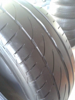 215/45R17 BRIDGESTONE ปี14 ชุด 4 เส้น tel. 081-427-3941 215/45R17 BRIDGESTONE ปี14 ชุด 4 เส้น tel. 081-427-3941