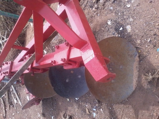 นำเสนอรถไถแมคซี่ 175ใบมีดหน้าหาง 3สัญญาซื้อขายทั่วไปเครื่องดี เกีร์ยดีรบบไฮดรอลิคดี สภาพใช้งานได้ปกติราคา175000