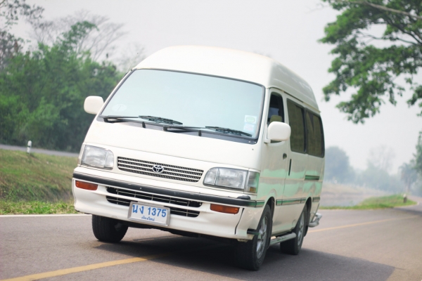 ขายรถตู้ TOYOTA แบบ HIACE - LH 112 ( 2.8 ) หลังคาสูง