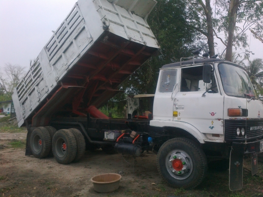 ตัดใจขาย ขายรถมิสซู FUSO บรรทุก 10 ล้อ  2 เพลา ตัวแรก ดั้มพร้อมใช้งาน