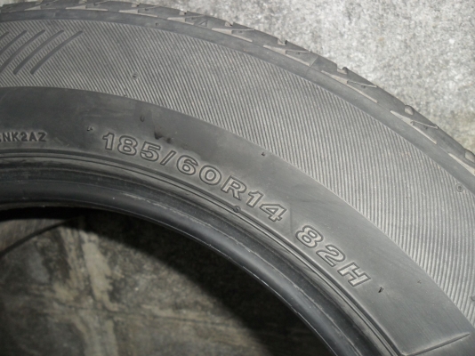 ยาง 185/60R14 สวยๆ 1 คู่