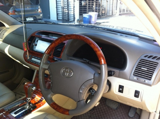 ขาย camry ปี05ตัวtopเครื่อง2.4Qสภาพสวยสีเดิมทั้งภายในและภายนอก แอร์digital เครื่องดีมาก