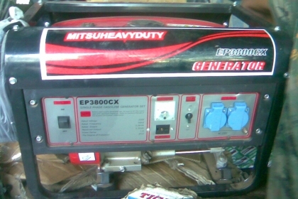 เครื่องปั่นไฟ 3 กิโลวัตต์พร้อมเครื่อง 7.5 แรง