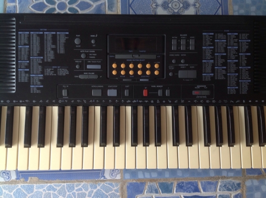 อีเล็กโทน อีเล็กโทน