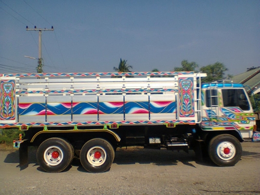 ขายMITSUBISHI TG ปี42ดั๊มกระบะเนียม สภาพสวยพร้อมใช้ ราคาต่อรองได้ ติดต่อได้ที่คุณ อ๊อฟ พิจิตร 086-737-9991