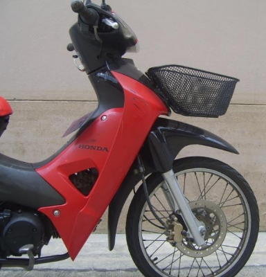 ขาย Honda Wave Z 100cc สีแดง ดำ จดทะเบียนปี49  พรบ.หมด ส.ค.56