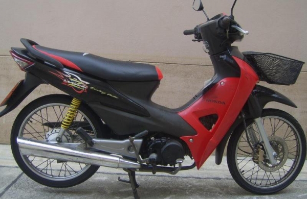 ขาย Honda Wave Z 100cc สีแดง ดำ จดทะเบียนปี49  พรบ.หมด ส.ค.56