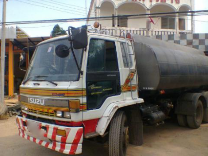 ขายรถบรรทุกน้ำ ISUZU ROCKY 175 - 1 เพลา ขนาดบรรจุ 16,000 ลิตร ทะเบียนพร้อม