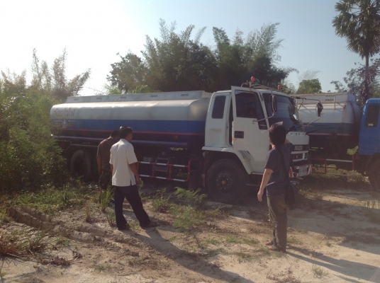 ขายรถบรรทุกน้ำมัน ISUZU DECA 200 แรง 1 เพลา ขนาดบรรจุ15,000 ลิตร โหลดล่าง ทะเบียนพร้อม