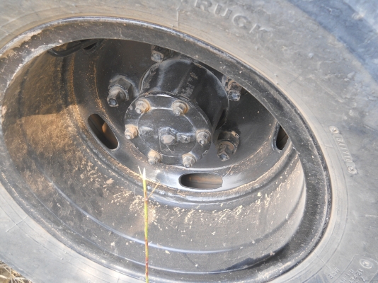 ขาย 6 ล้อ ISUZU NQR ประกอบ แอร์เย็น วิทยุ-เทป เพาเวอร์ พร้อมใช้สุดๆ พร้อมโอ