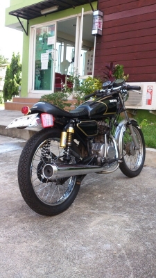 ขายHONDA GL100 Cafe 5เกียร์ เล่มทะเบียนแท้(ไม่ขาดต่อ)พร้อมชุดโอน