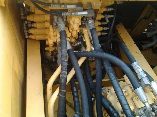 ขาย  KOMATSU  PC200-7  เอกสารชุดแจ้งจำหน่าย