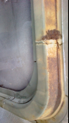 ประตูบานหลัง land rover