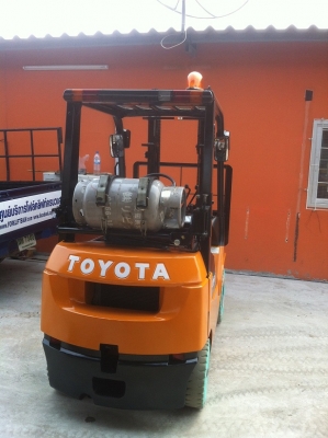 ขาย ฟอล์คลิฟท์ 1.5 ตัน TOYOTA 7FG15 LPG ระบบเดียว นำเข้าจากญี่ปุุ่น