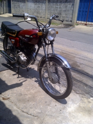 ขาย CG110 สีแดง ทะเบียนโอน ราคาพิเศษ 18000 บาท