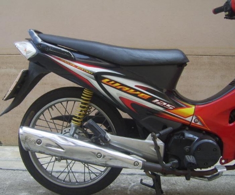 ขาย Honda Wave 125cc สตาร์ทมือ สีแดง จดทะเบียนปี45  พรบ.หมด ก.พ.56