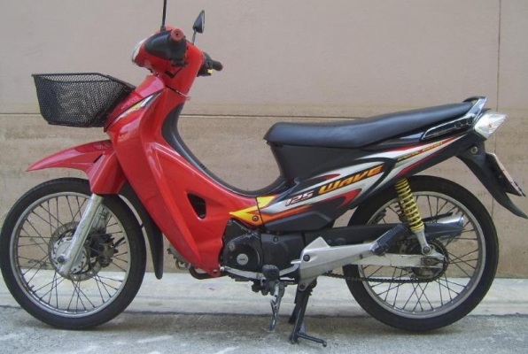 ขาย Honda Wave 125cc สตาร์ทมือ สีแดง จดทะเบียนปี45  พรบ.หมด ก.พ.56